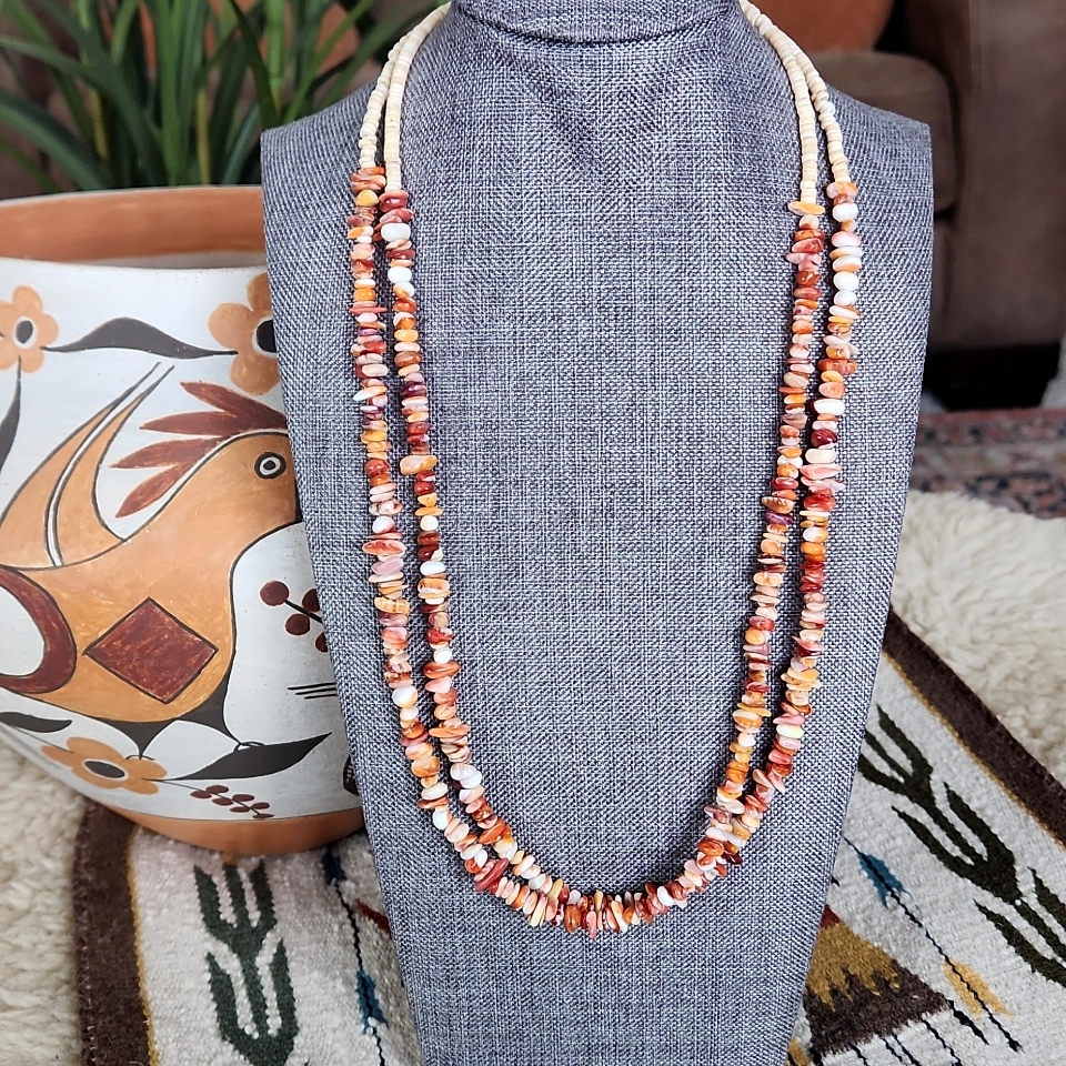 Beautiful Nwot Native American Navajo Double Strand Orange Spiny Necklace